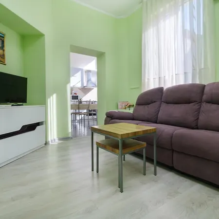 Apartament 1-bedroom Center Secret Gem