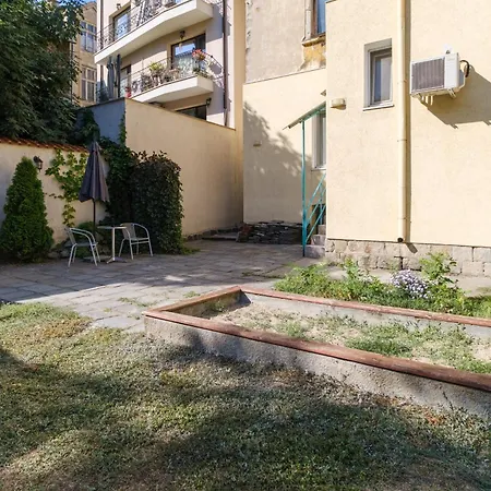 1-bedroom Center Secret Gem Apartament Plovdiv